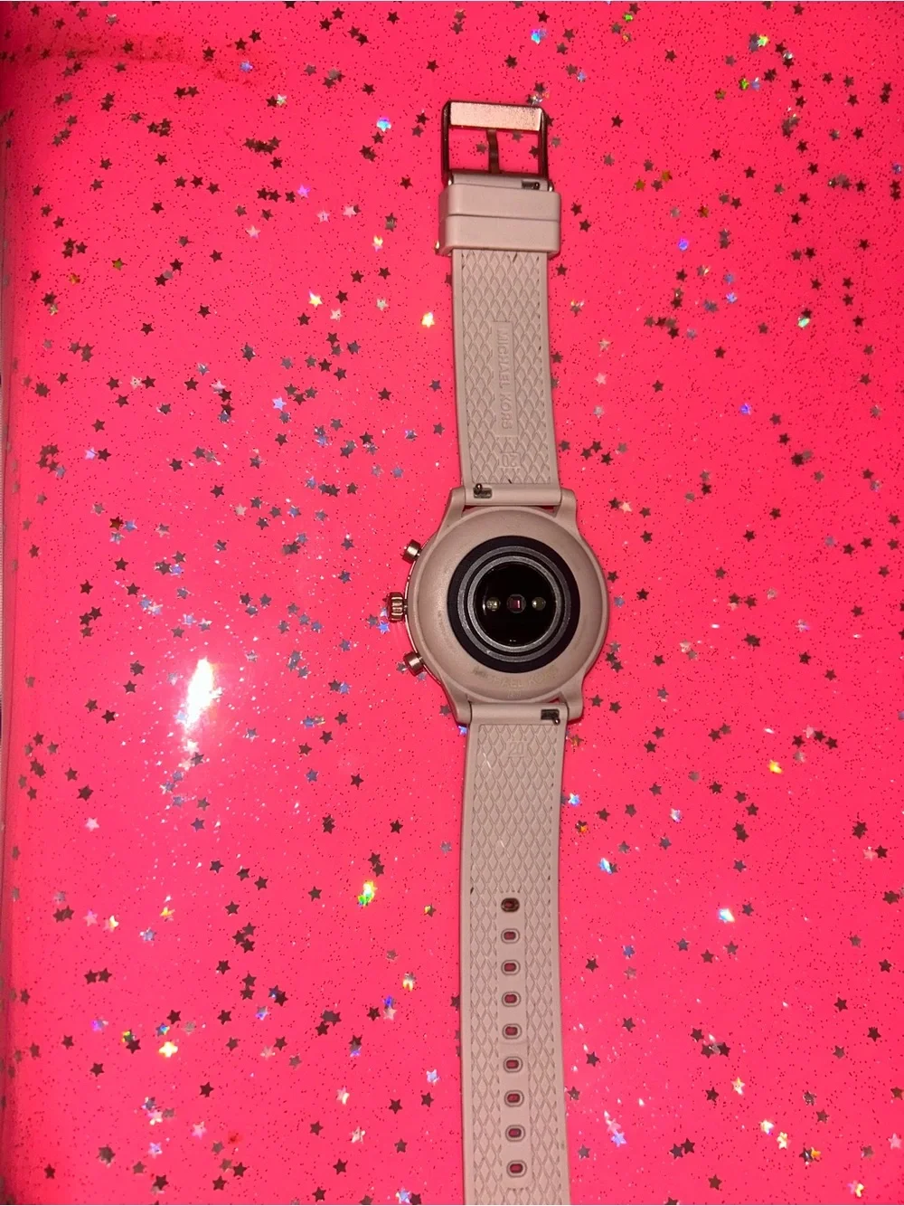 Michael Kors Smartwatch with Light Beige Silicone Strap and Rose Gold Case